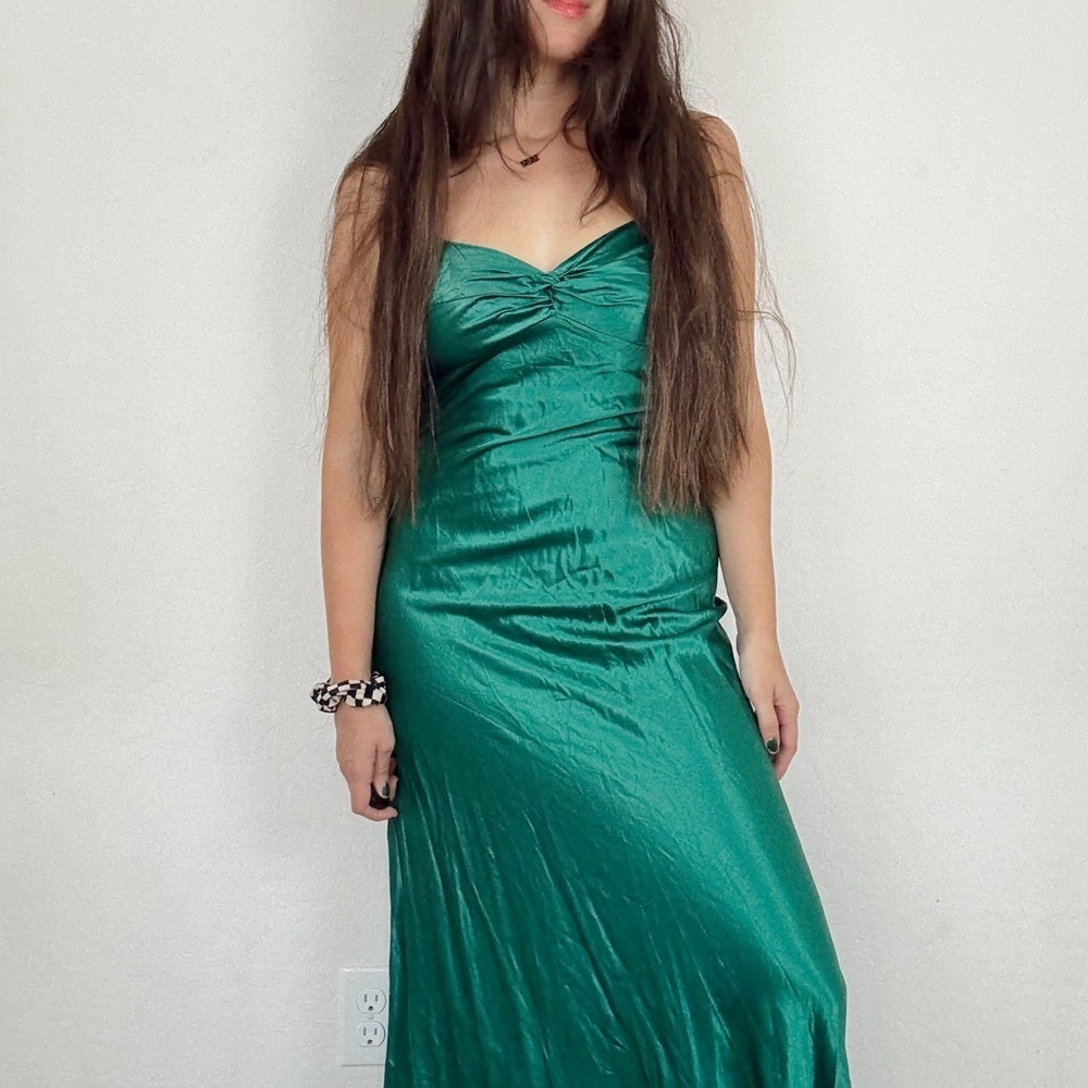Vintage Zum Zum by Niki Livas Emerald Green Satin Halter Evening Gown Prom Dress